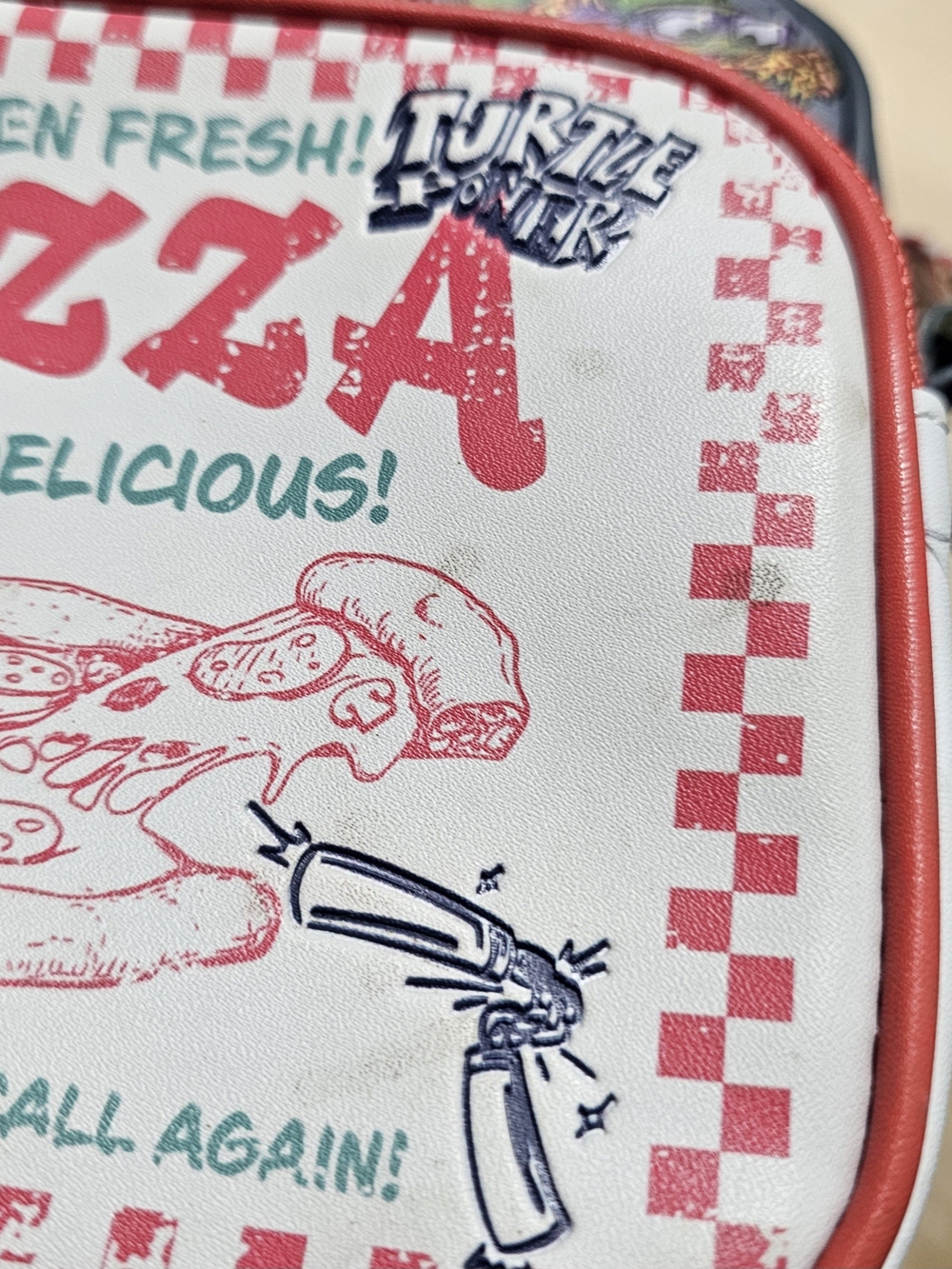 Loungefly Teenage Mutant Ninja Turtles Pizza Crossbody Bag - Pink/Gray - Picture 5 of 9